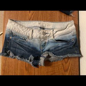 American Eagle Blue Gradient Shorts